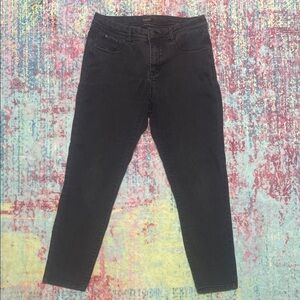Women's Black Ankle Jeans